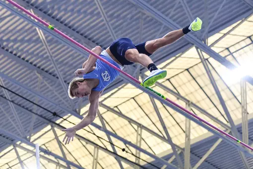 Nick Pennington Wins the Dick Taylor Challenge in the men's pole vault