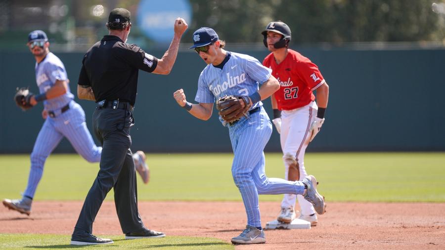 No. 14 UNC Baseball Scores Five Late Runs To Topple Louisville, 7-6 No. 14 UNC Baseball Scores Five Late Runs To Topple Louisville, 7-6