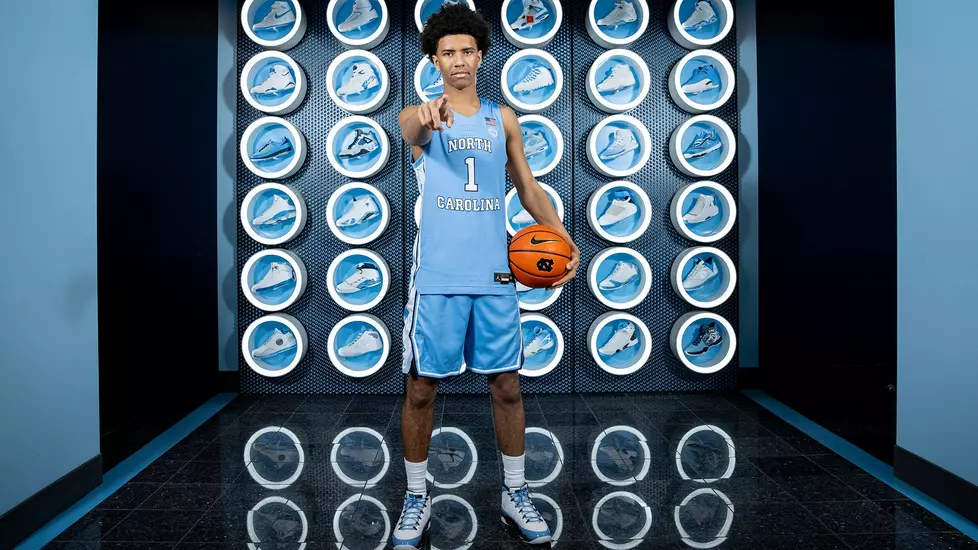 Malloy Smith Continues Family Legacy, Signs With UNC Men's Basketball Malloy Smith Continues Family Legacy, Signs With UNC Men's Basketball