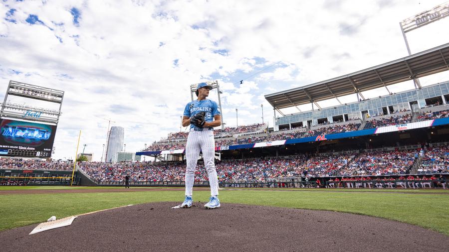 Diamond Heels Ready For Third Trip To CWS Finals Diamond Heels Ready For Third Trip To CWS Finals