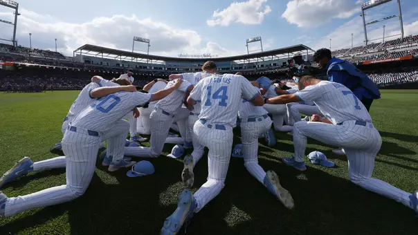 huddle
University of North Carolina Baseball Oklahoma
NCAA Tournament
College World Series
Charles Schwab Field
Omaha, NE
Monday, June 22, 2026