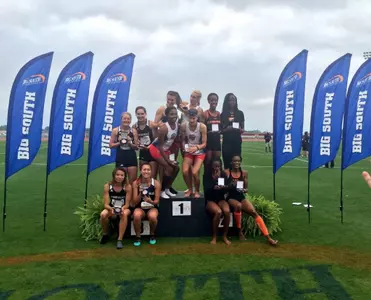 Women's 4X400