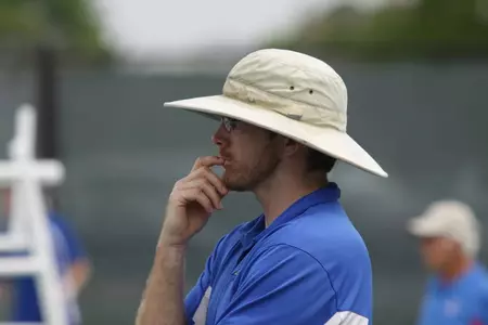 Coach Hand