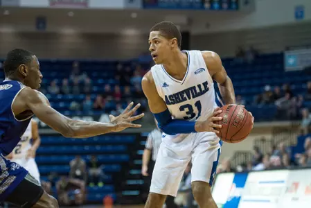 Bulldogs Look to Keep Up Winning Ways with UNCG in Town Monday at Kimmel Arena Image