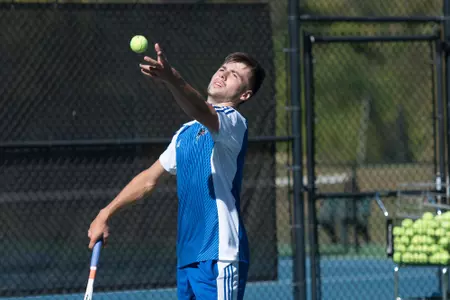 Bulldogs Conclude First Event of Fall Season in Wilmington Image