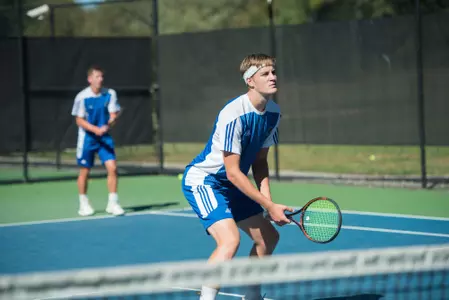 Bulldogs Fall at Charlotte Image