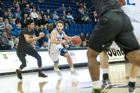 UNC Asheville to Battle Highlanders Saturday in Virginia Image