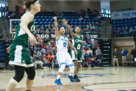 Bulldogs Entertain Lancers on Saturday in Big South Matchup Image