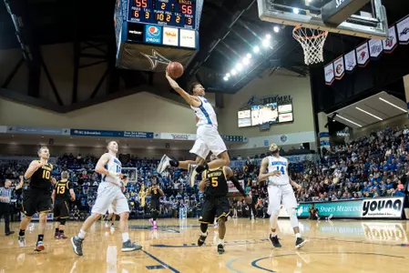 Mid-Major Madness Tabs Bulldogs as Favorites in Big South Image