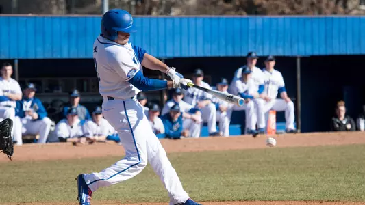 Kyle_Carruthers_2016_01