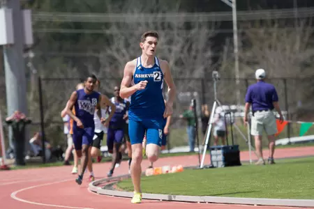 Bulldogs Close Out Duke Invitational Strongly Image