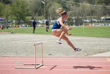 Bulldogs Travel to Charlotte to Compete in 2018 Johnson C. Smith University Invitational Image