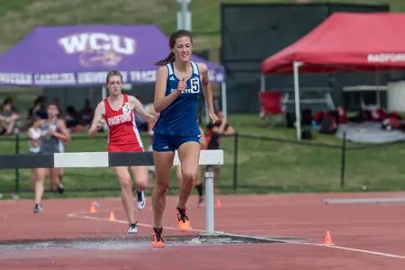 UNC Asheville Opens Competition at the Weems Baskin Invitational Image