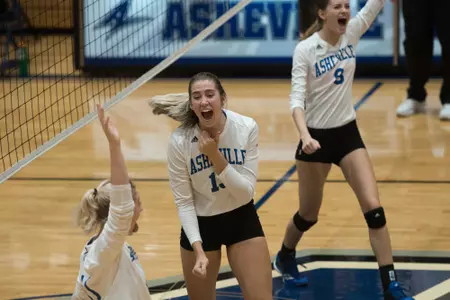 Battle of the Top Three in Big South Standings On Tap for Bulldogs This Weekend Image