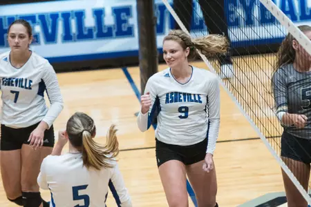 Bulldogs Close Out Henson’s Hawk Invite With Win Over Coppin State Image