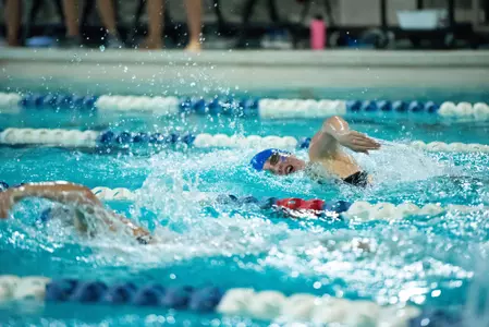 Bulldogs Post Fast Times in Loss to Georgia Southern on Friday Image