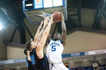 Men's Basketball Travels to NC State for First Road Game of 2018-19 Season Image