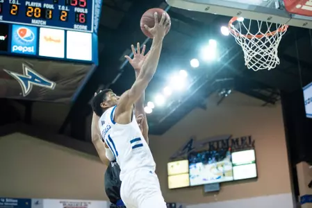 High Point Narrowly Holds Off Bulldogs Image