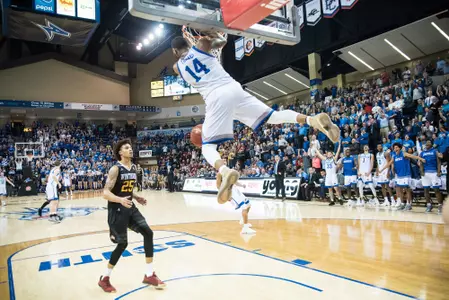 Thomas Signs With Tampereen Pyrintö in Finland Image