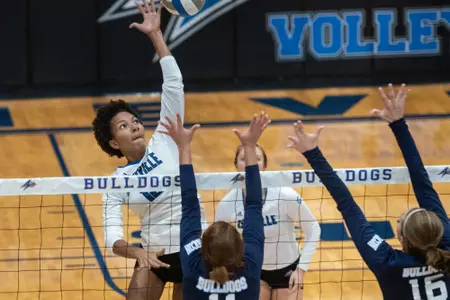 Bulldogs Drop Conference Opener to Radford Image
