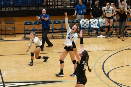 UNC Asheville Volleyball Visits High Point on Saturday Image