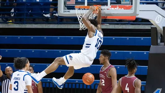 Clayborne_Dunk
