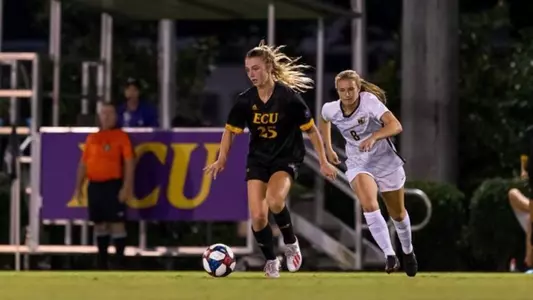 Sophia DeMark signee