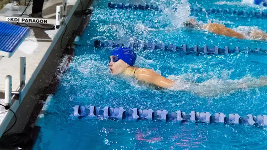 Carlton_swim
