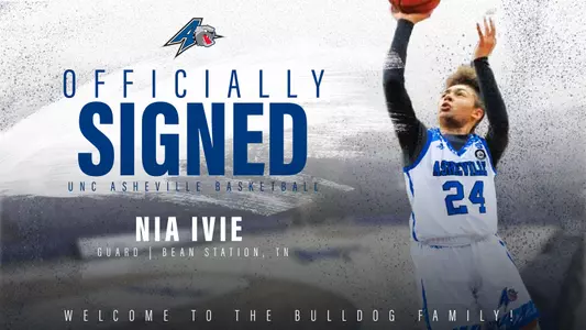 Nia_Sign