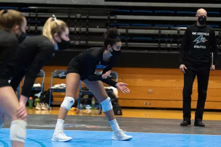 Campbell_vs_UNCA_Game_2_20