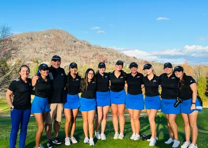 Women's Golf group shot