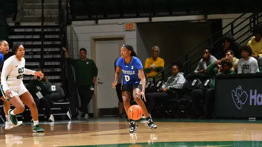 LaImani_Simmons_Charlotte