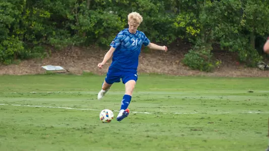 Lennart_Granzow_Free_Kick