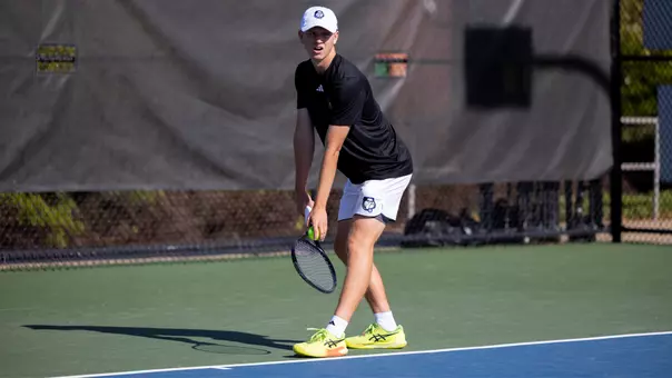 Cian_Ingles_Fall_BSC_2025_Serve