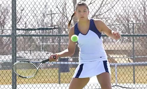 Women's Tennis runs into hot Buffs club in Boulder Image