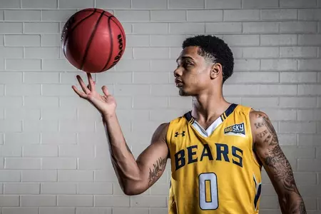 Davis leads the team into the season