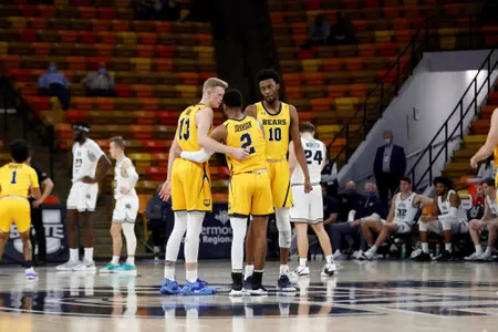 Bodie Hume, Matt Johnson, Jamel Melvin