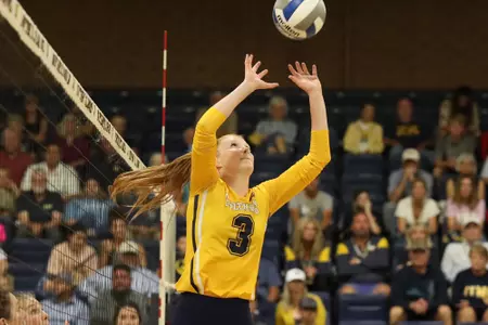 UNC_VB_Syd_Cole_2022