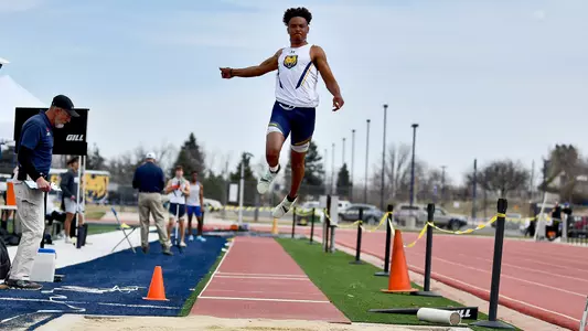 Lee_Jaylen_2223_TomBenich01