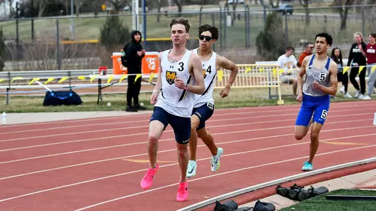 Wells_Zach_2223_TomBenich01