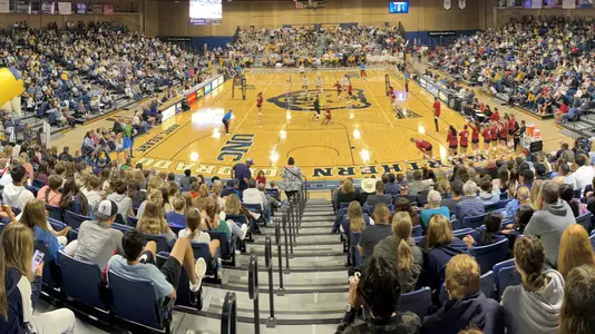 Full House vs. Stanford