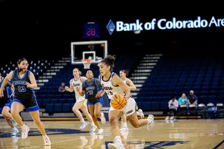 Gabi Fields Fast Break