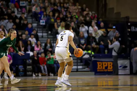 Neenah George at home