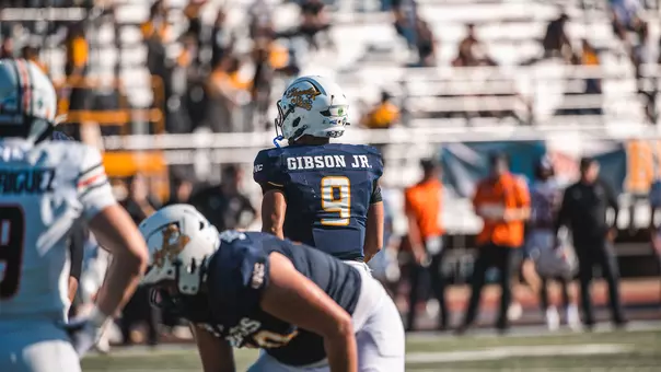 Erig Gibson Jr. Throws for 9th All Time in UNC DI Single Game History