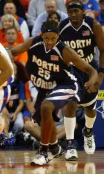 Ospreys fall to FAU, 59-44 Image