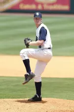 UNF blanks Broncos, 3-0 Image
