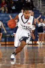 Dolphins survive UNF rally Image