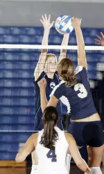 UNF not able to<br>overcome size of Wildcats Image