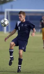 Longwood outlasts Ospreys Image