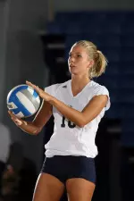 UNF drops 3-0 match to MSU Image
